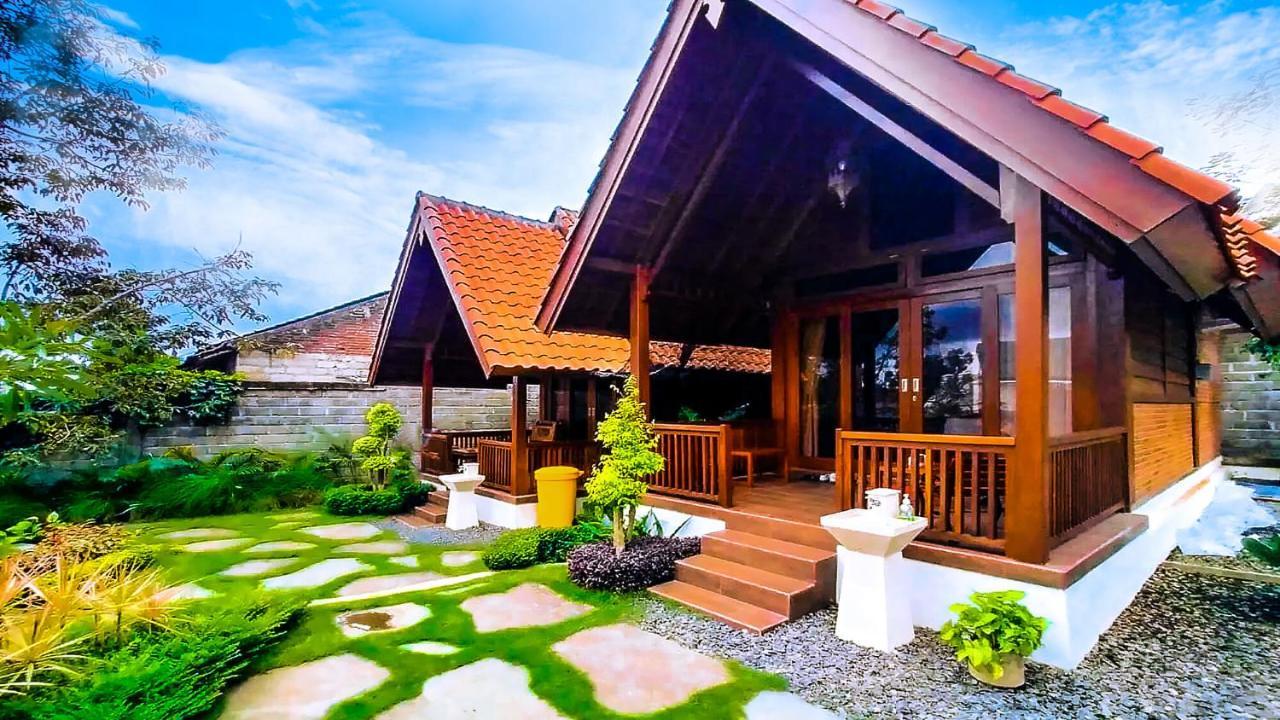 Andung Andung Villa And Resto Banyuwangi (East Java) Exterior foto